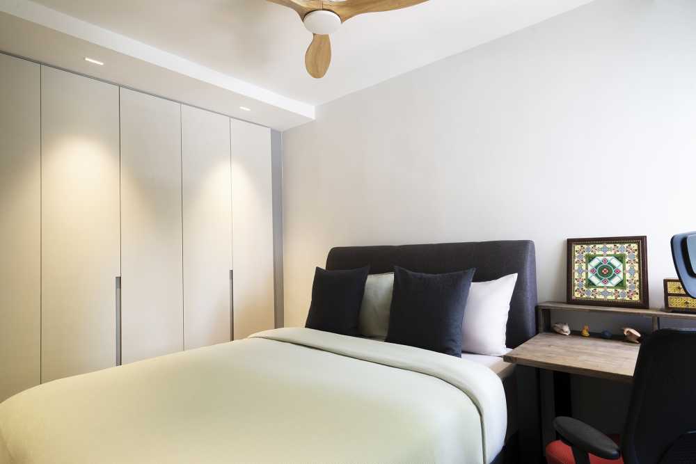Contemporary Bedroom with Vinyl Flooring and Ceiling Light