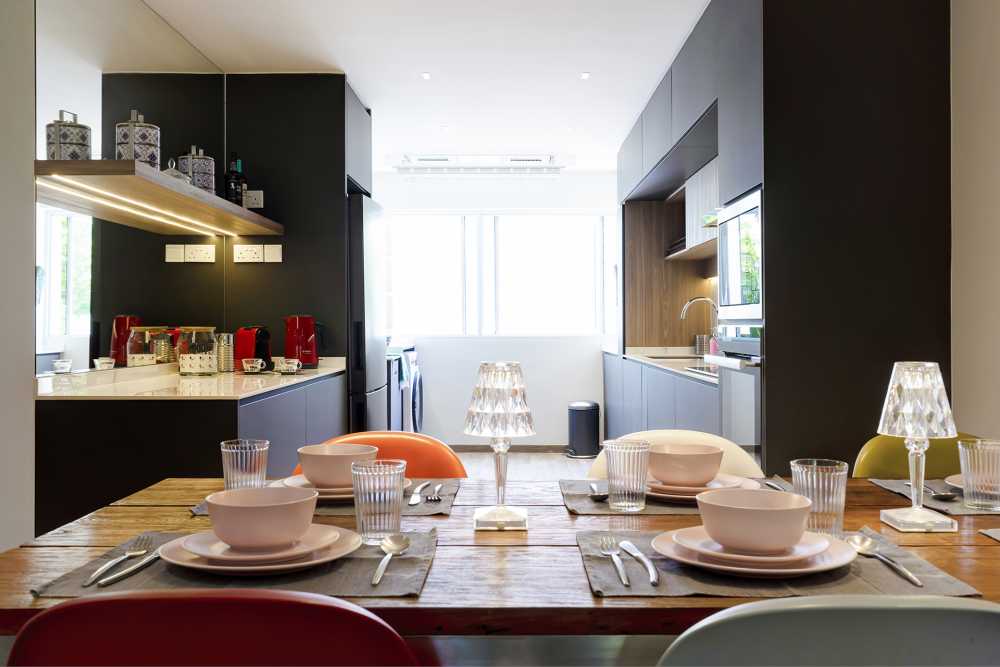Contemporary Kitchen with Countertop and Vinyl Flooring