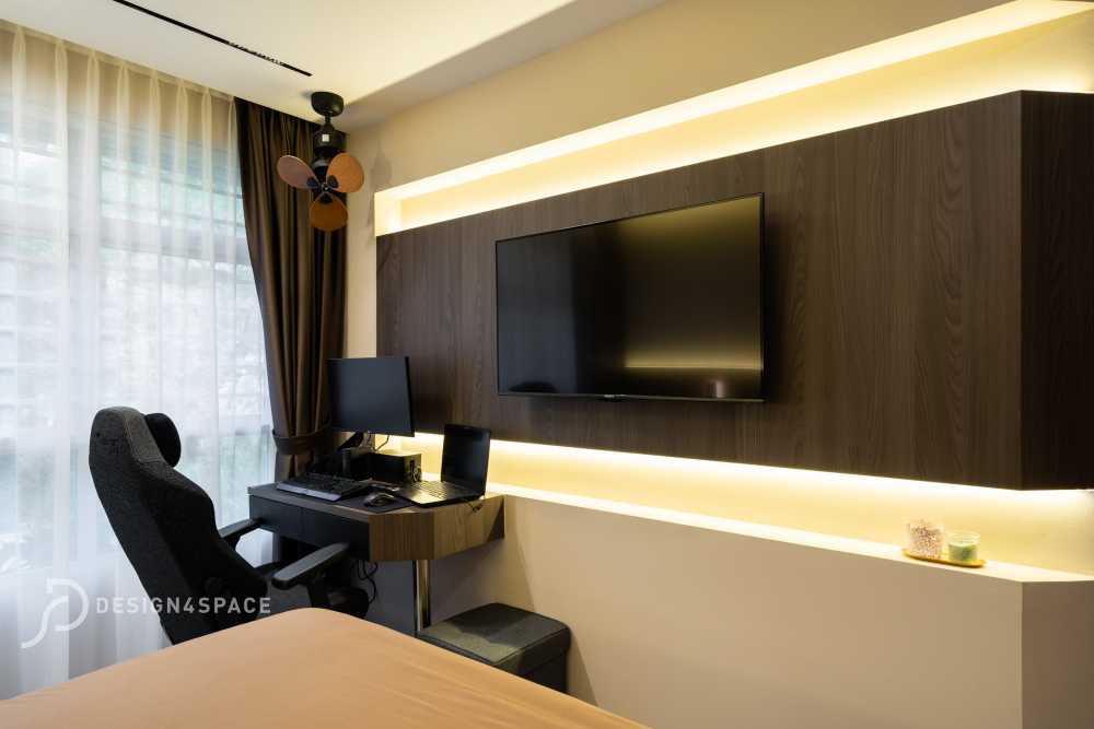 Modern Bedroom with Homogeneous Tiles and Queen Bed
