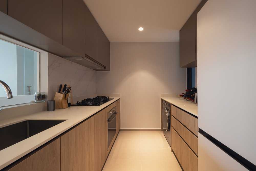 Contemporary Kitchen with Kitchen Window and Kitchen Accessories