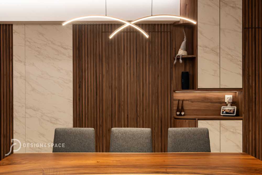 Contemporary Dining Room with Dining Table and Seating Bench