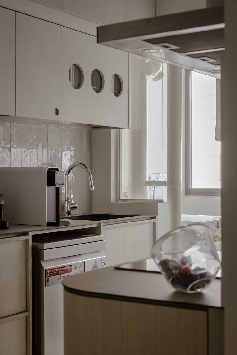 Modern Kitchen with Countertop and Kitchen Window