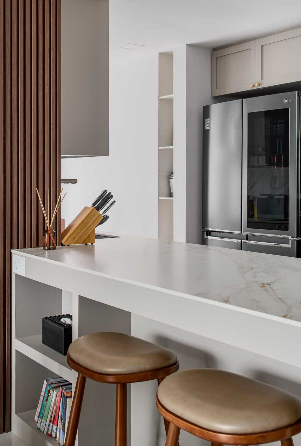 Modern Kitchen with Countertop and Bar Stool