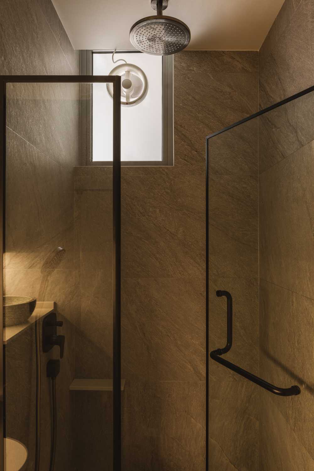 Modern Bathroom with Shower Screen and Bathroom Sinks