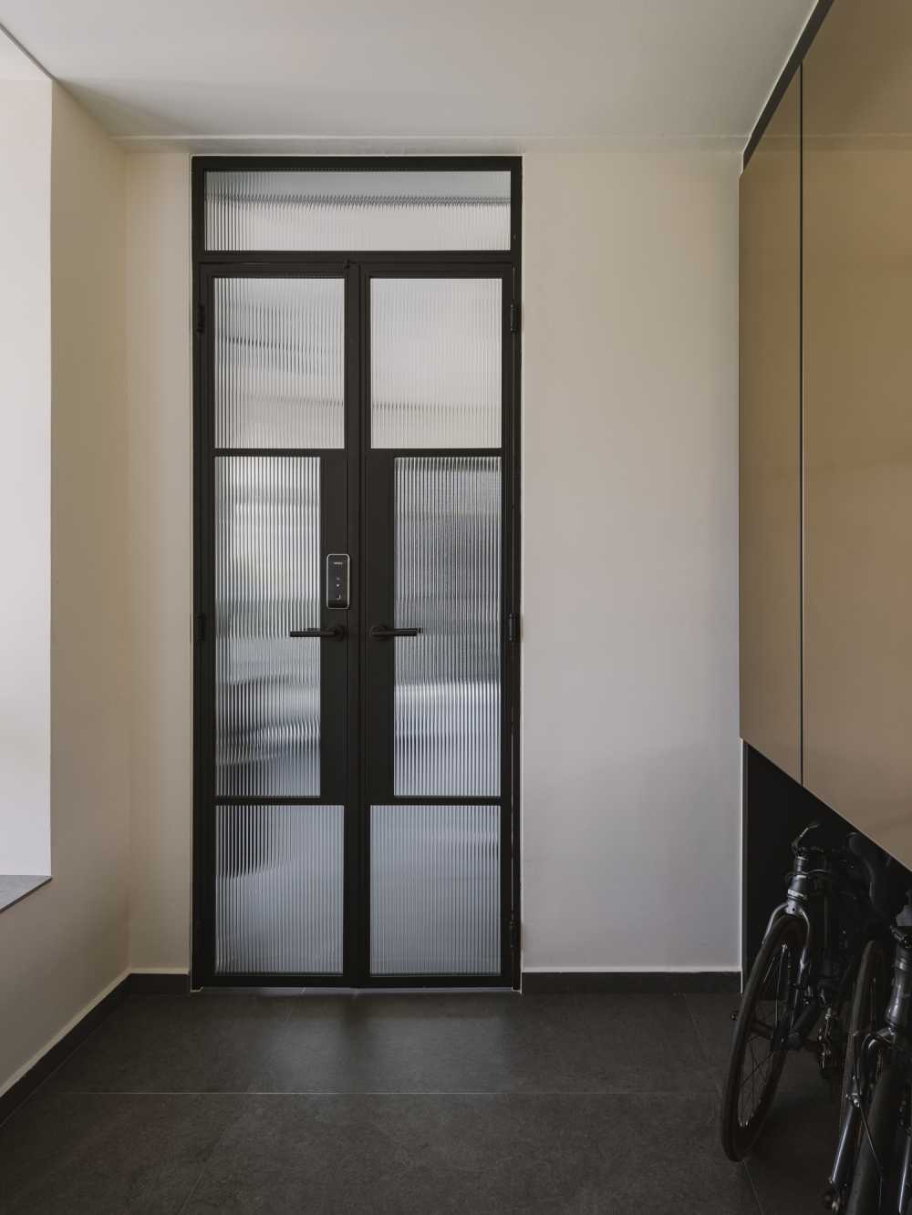 Modern Entryway with Mirror and Seating Bench