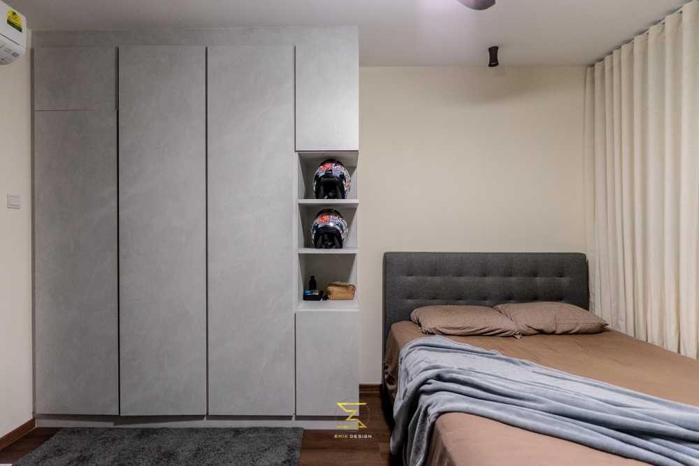 Industrial Bedroom with Vinyl Flooring and Wardrobe