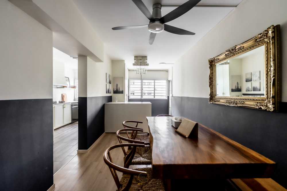 Country Kitchen with Wood Flooring and Kitchen Island