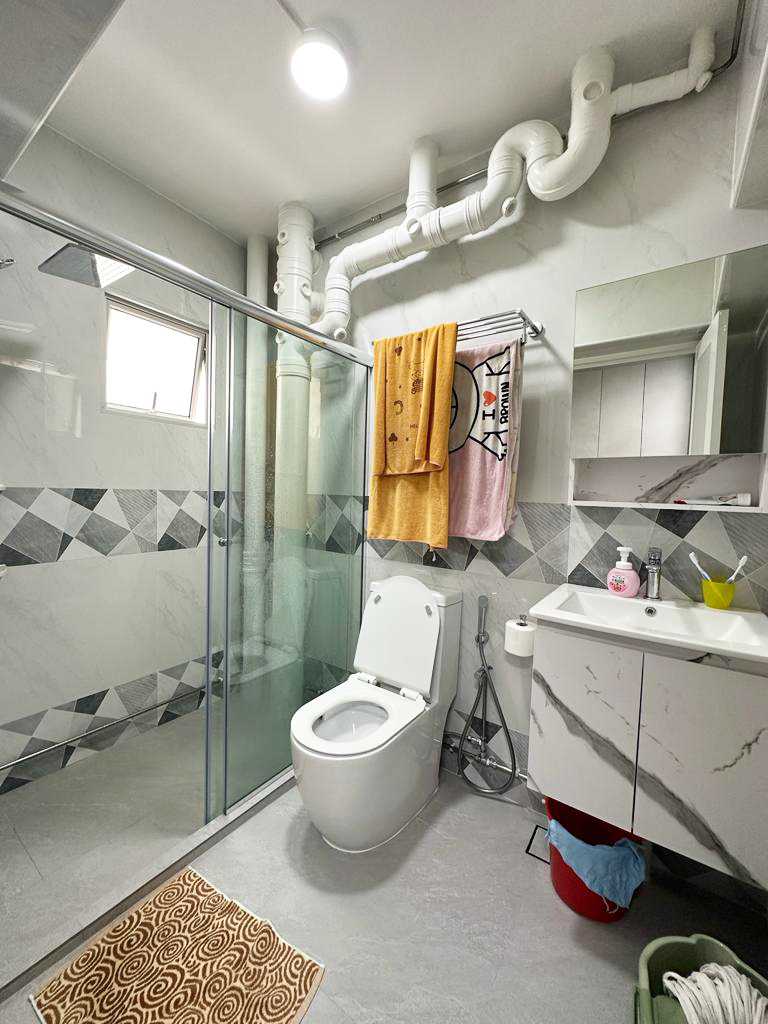 Scandinavian Bathroom with Wood Flooring and Mirror
