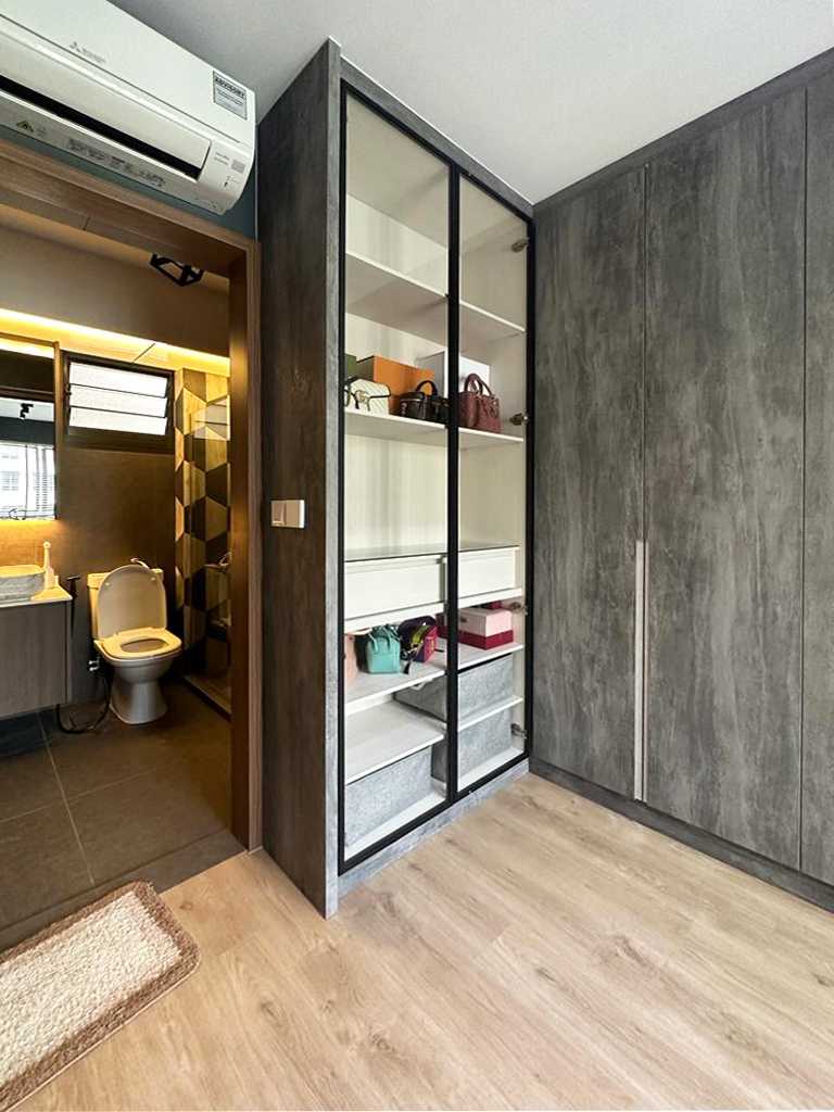 Scandinavian Bedroom with Day Bed and Flooring