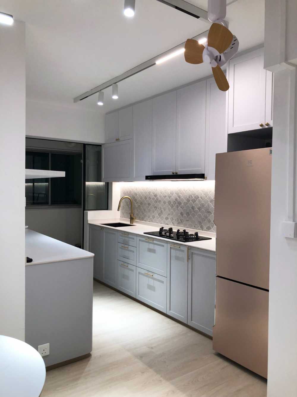 Scandinavian Kitchen with Parquet Floor and Kitchen Window