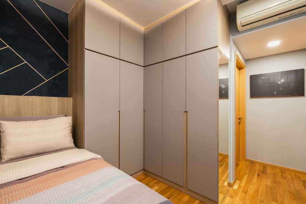 Contemporary Bedroom with Platform Bed and Vinyl Flooring