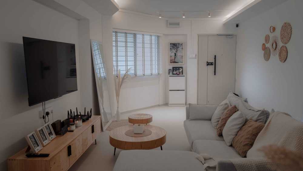 Contemporary Living Room with Vinyl Flooring and TV Console