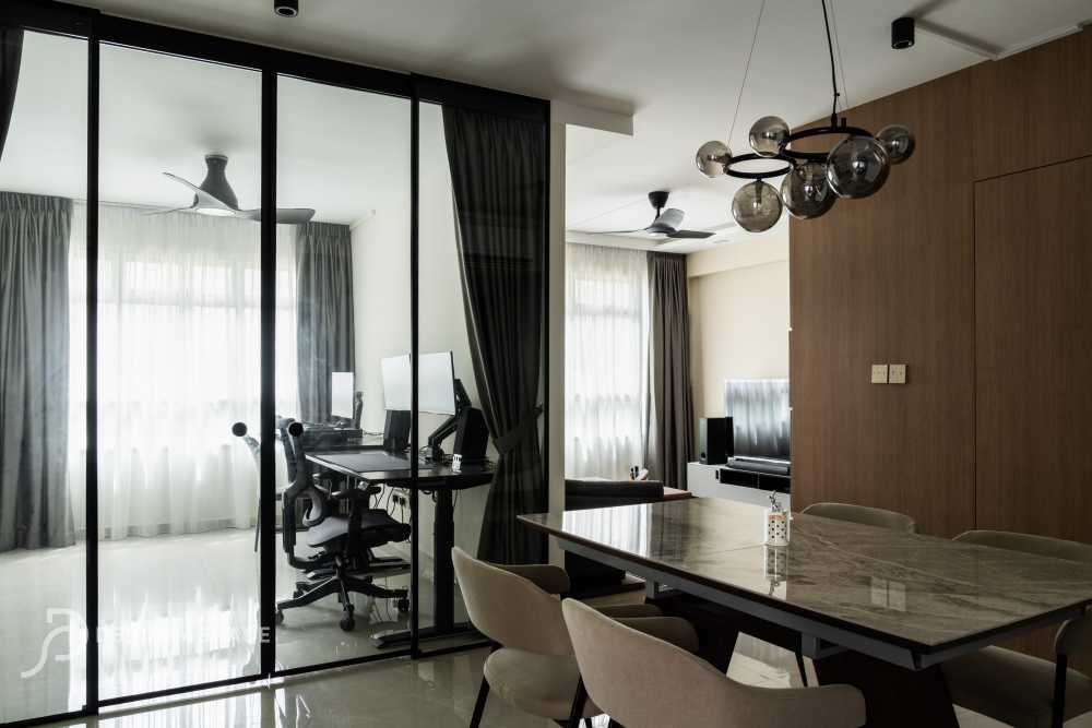 Modern Dining Room with Dining Table and Dining Chairs