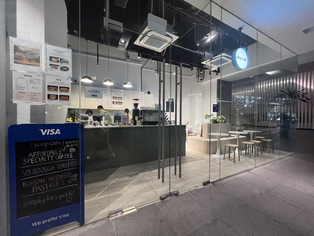 Modern Shopfront with Countertop and Vinyl Flooring