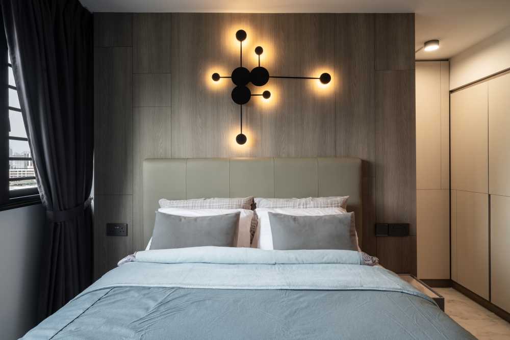 Modern Bedroom with Platform Bed and Homogeneous Tiles