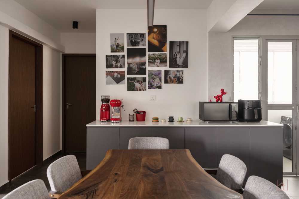 Contemporary Kitchen with Countertop and Open Kitchen