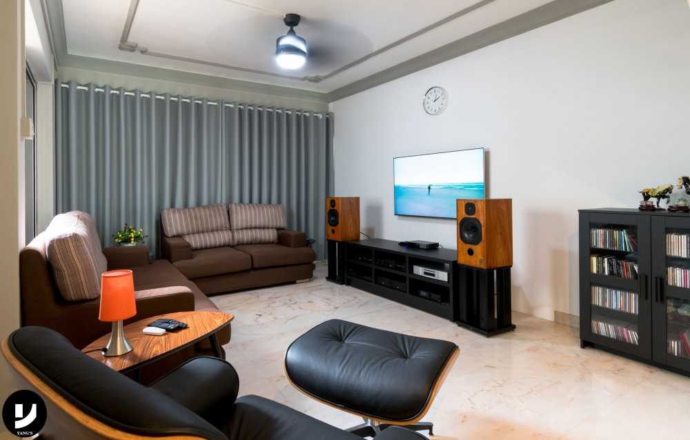Contemporary Living Room with Bookshelf and Sofa