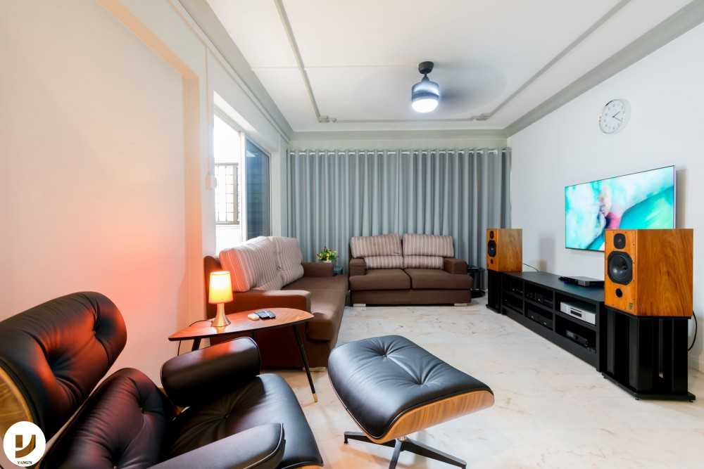 Contemporary Living Room with Sofa and TV