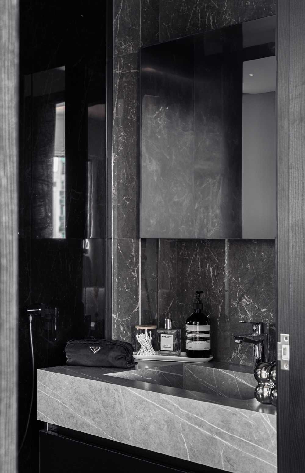 Modern Bathroom with Countertop and Bathroom Accessories
