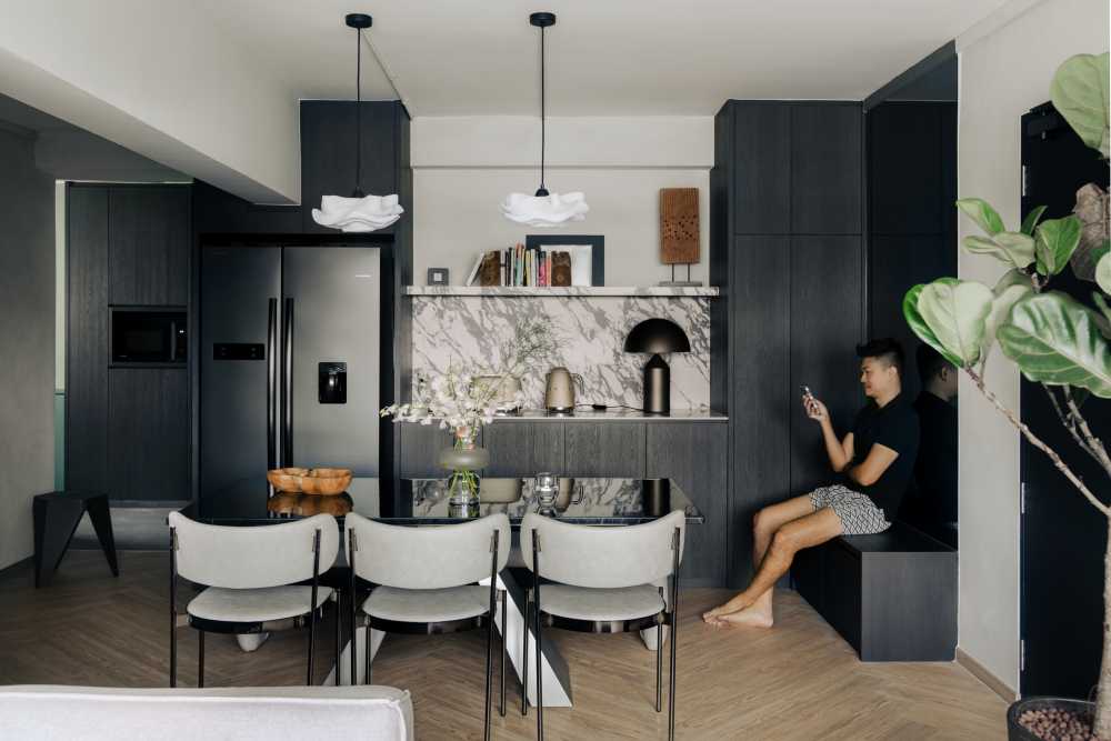 Modern Dining Room with Dining Table and Lighting