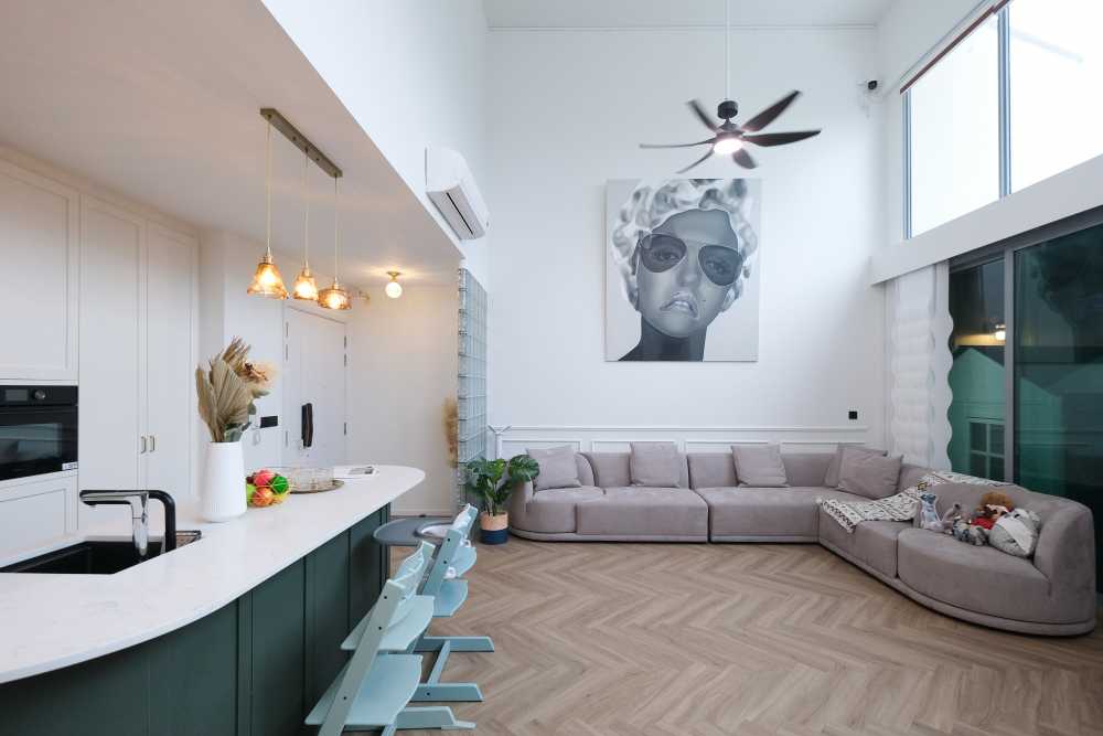 Modern Living Room with Vinyl Flooring and Open Kitchen