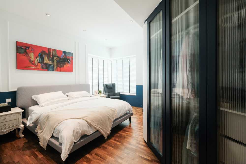 Modern Bedroom with Parquet Floor and Wardrobe