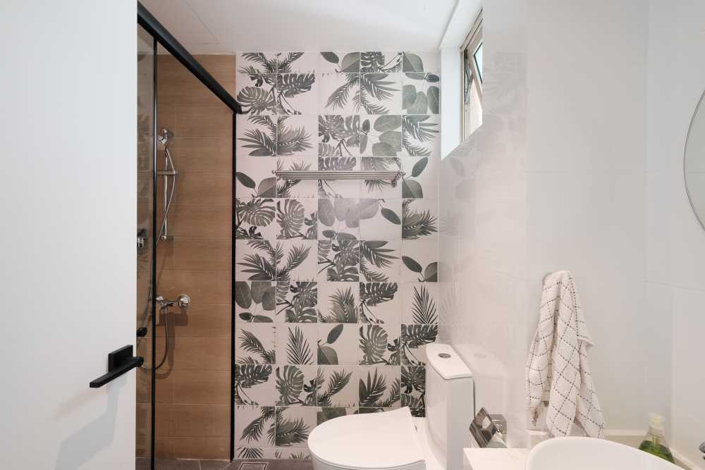 Modern Bathroom with Feature Wall and Shower Screen