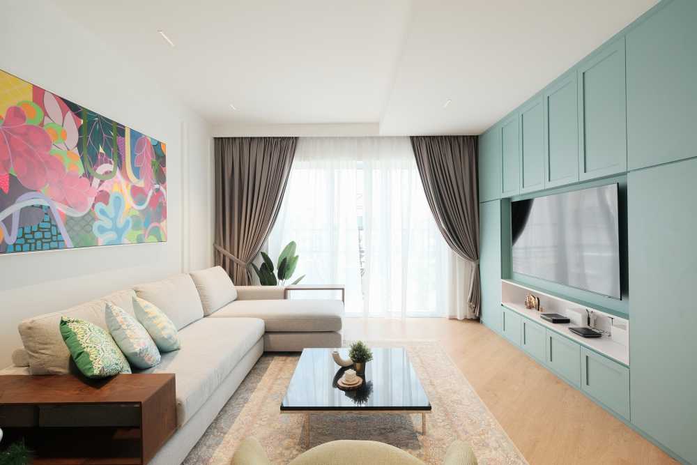 Modern Living Room with Vinyl Flooring and TV Console