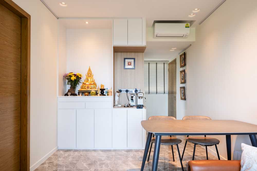 Minimalist Dining Room with Dining Chairs and Seating Bench