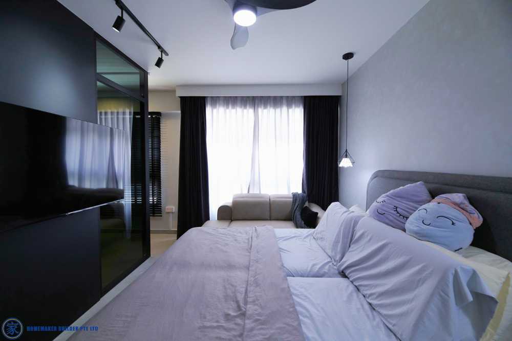 Modern Bedroom with Feature Wall and Wardrobe