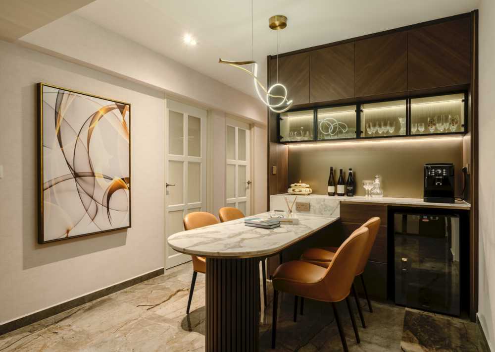 Modern Dining Room with Drop Light and Dining Table