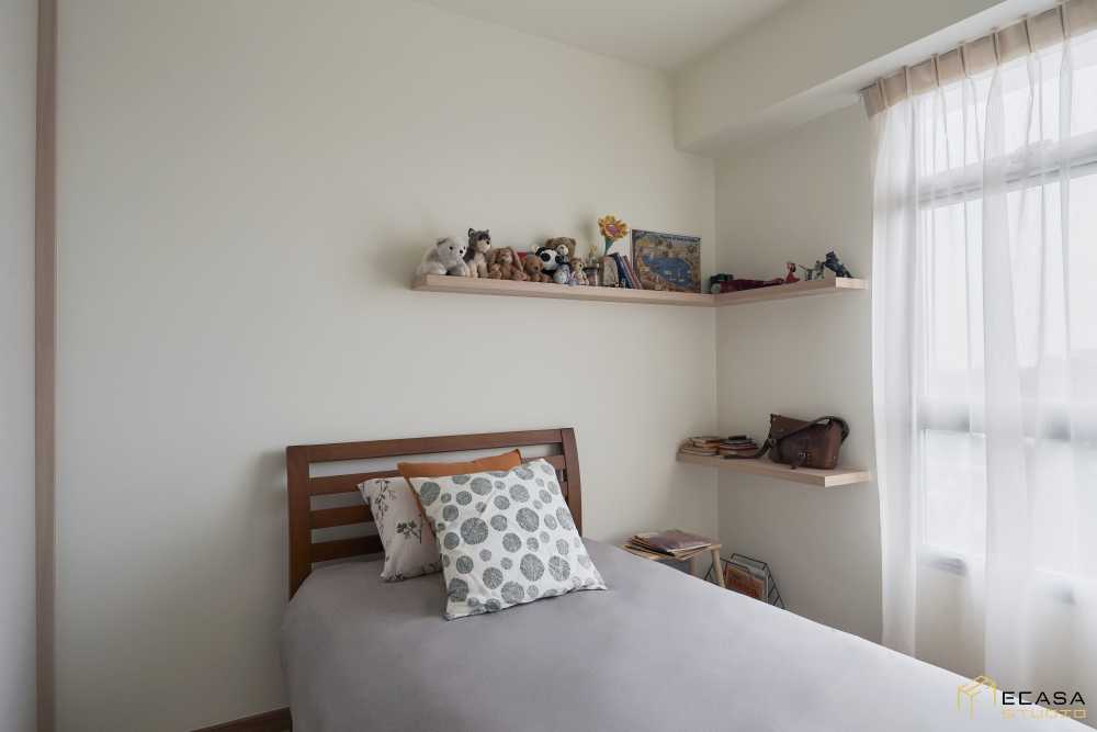 Scandinavian Bedroom with Bookshelf and Day Bed
