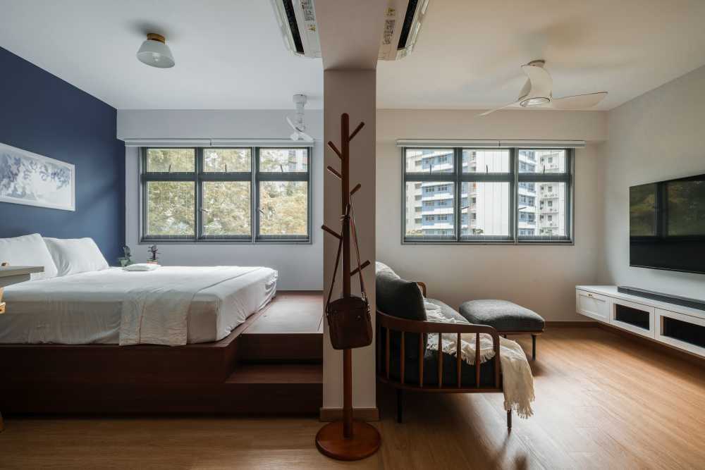 Transitional Bedroom with Vinyl Flooring and Wood Flooring