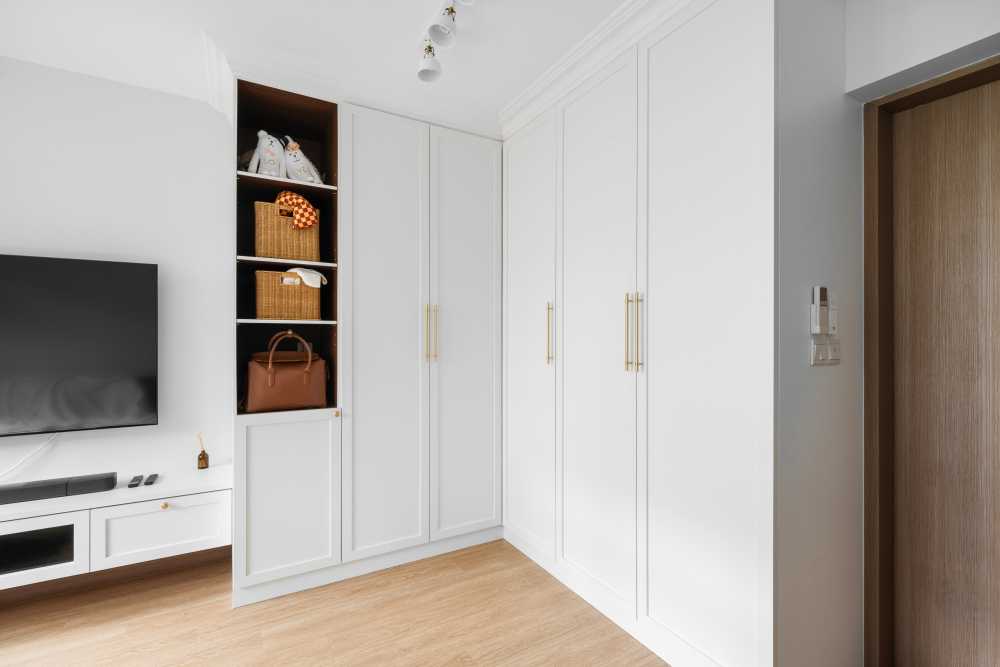 Transitional Bedroom with Vinyl Flooring and Wood Flooring