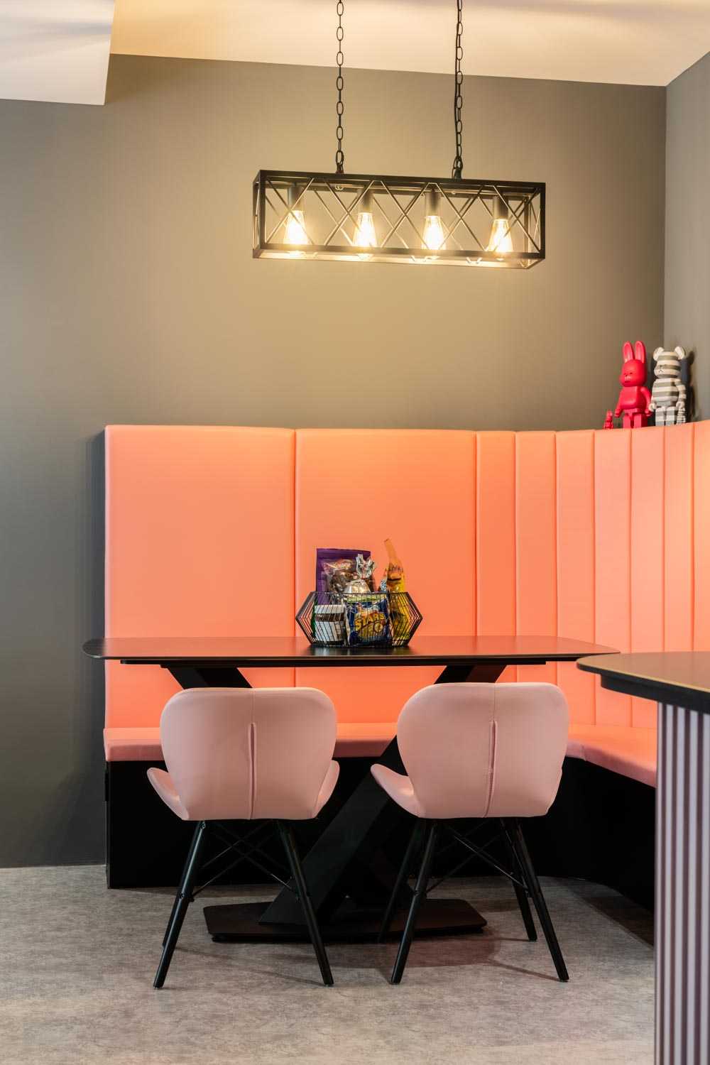 Modern Dining Room with Drop Light and Dining Table