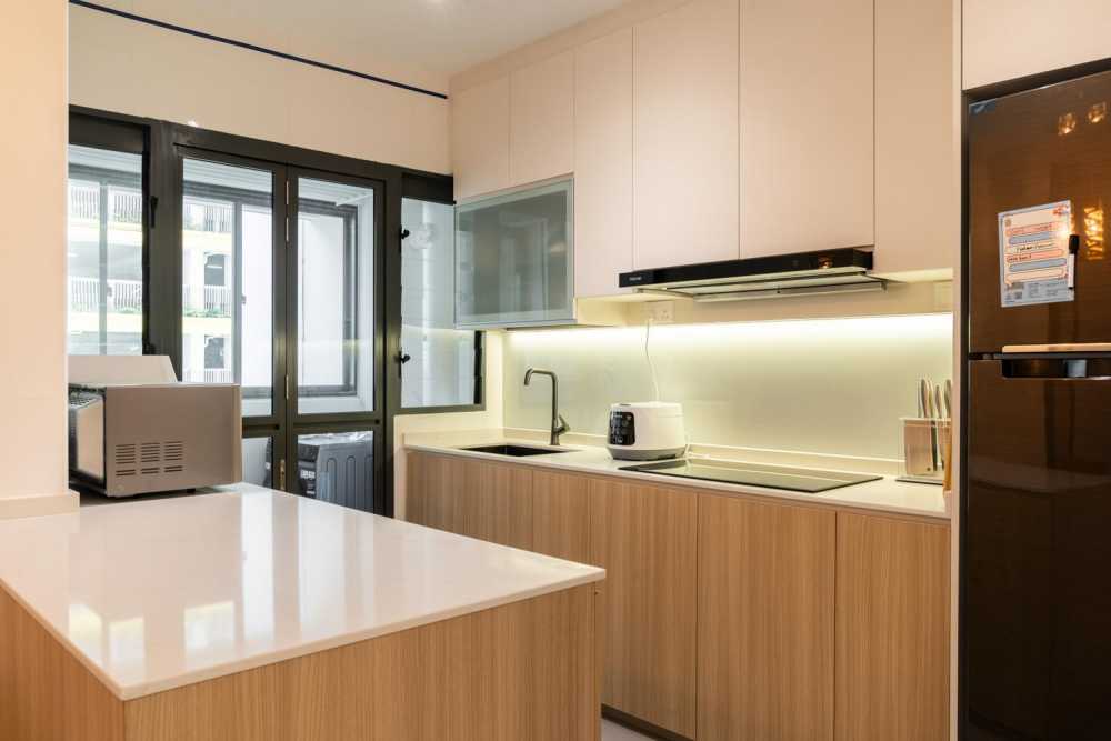 Scandinavian Kitchen with Kitchen Backsplash and Kitchen Accessories
