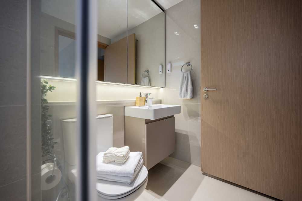 Minimalist Bathroom with Countertop and Mirror