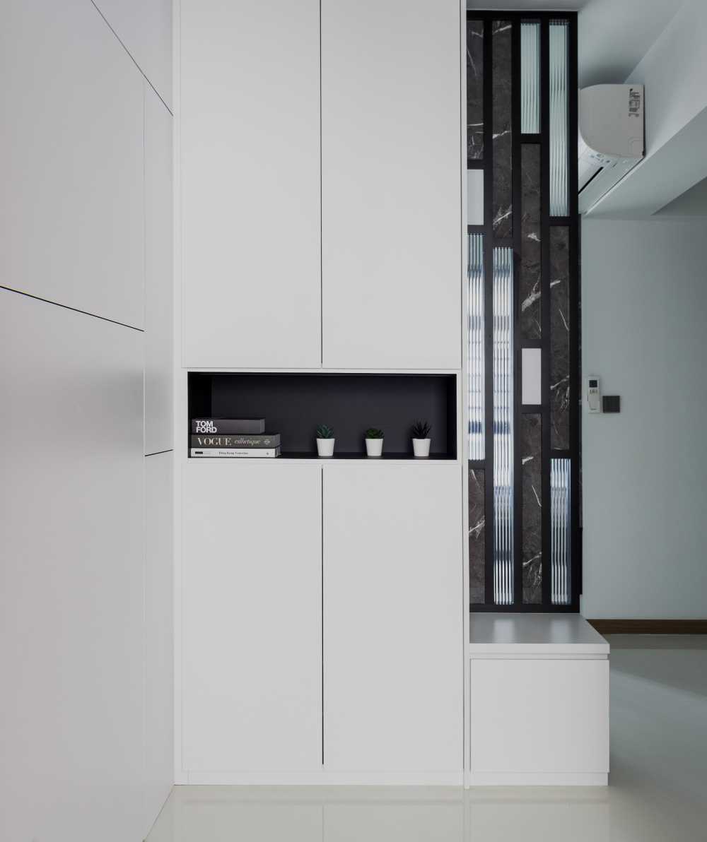 Minimalist Foyer with Artwork and Console Table