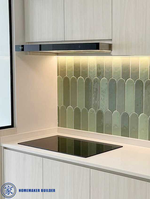 Minimalist Kitchen with Countertop and Kitchen Backsplash