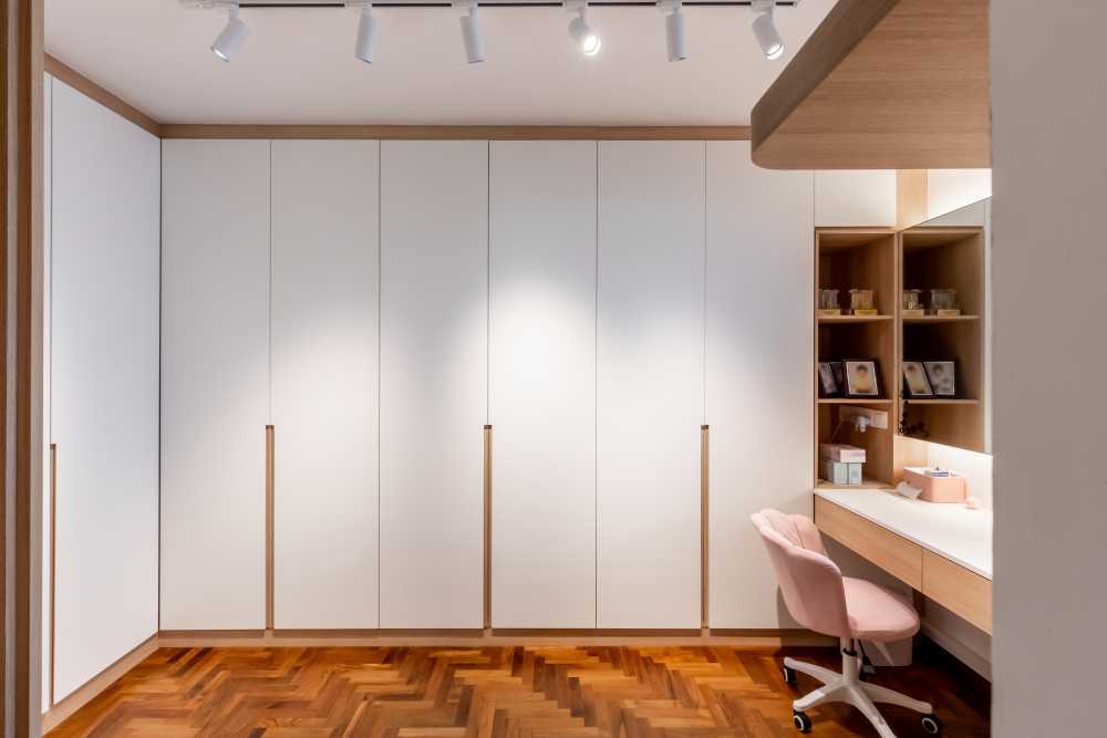 Minimalist Bedroom with Parquet Floor and Wardrobe