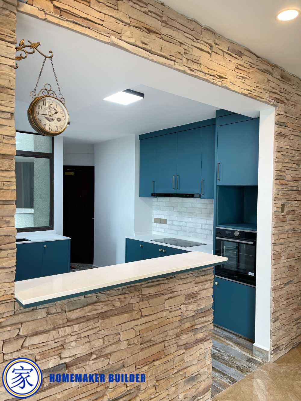 Eclectic Dining Room with Countertop and Feature Wall