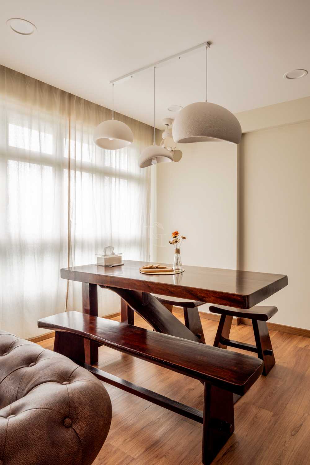Modern Dining Room with Cove Lighting and Drop Ceiling