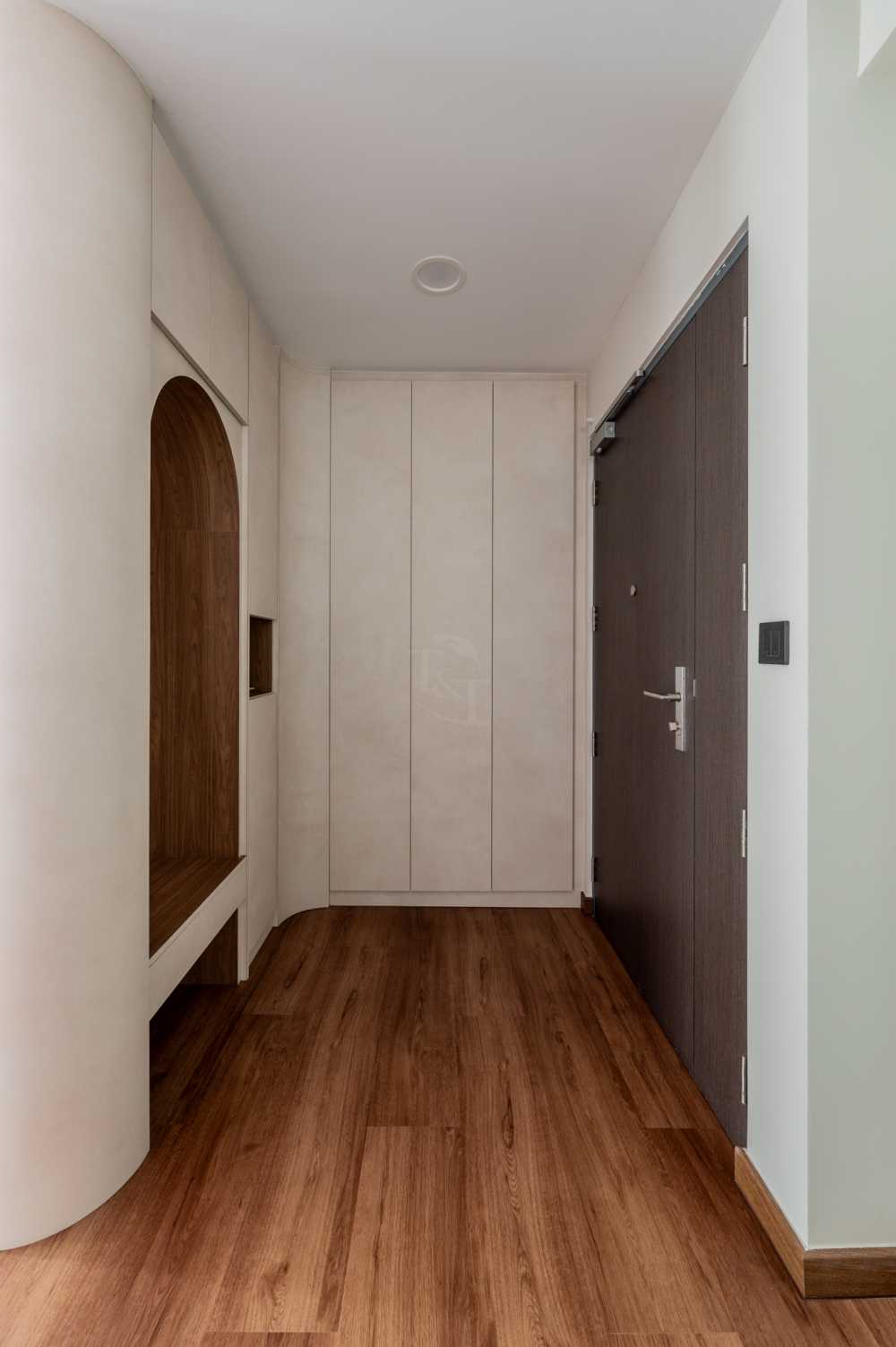 Modern Foyer with Settee and Feature Wall