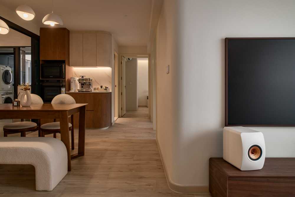 Modern Living Room with Vinyl Flooring and TV Console