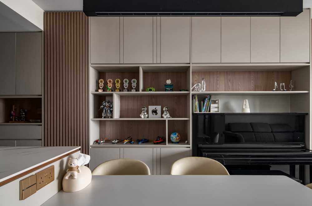 Contemporary Dining Room with Drop Light and Cove Lighting