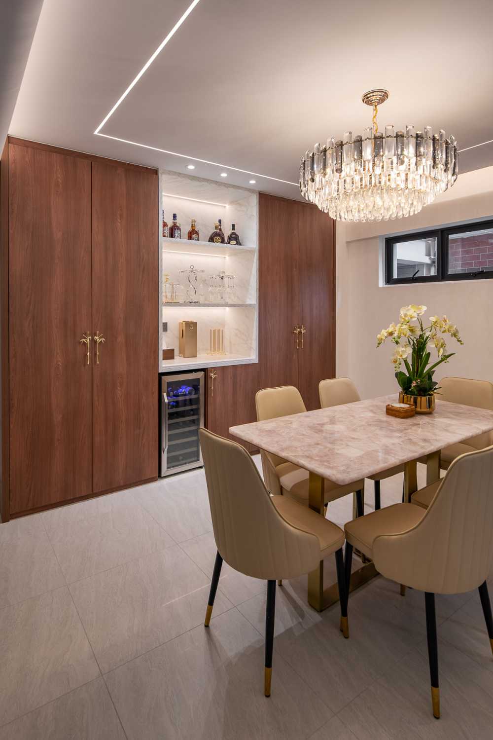 Contemporary Dining Room with Ceiling Light and Dining Table