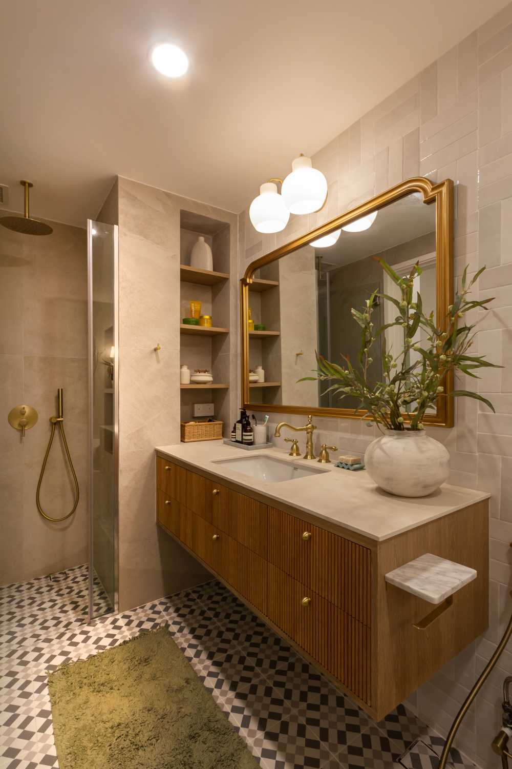 Scandinavian Bathroom with Mirror and Showers