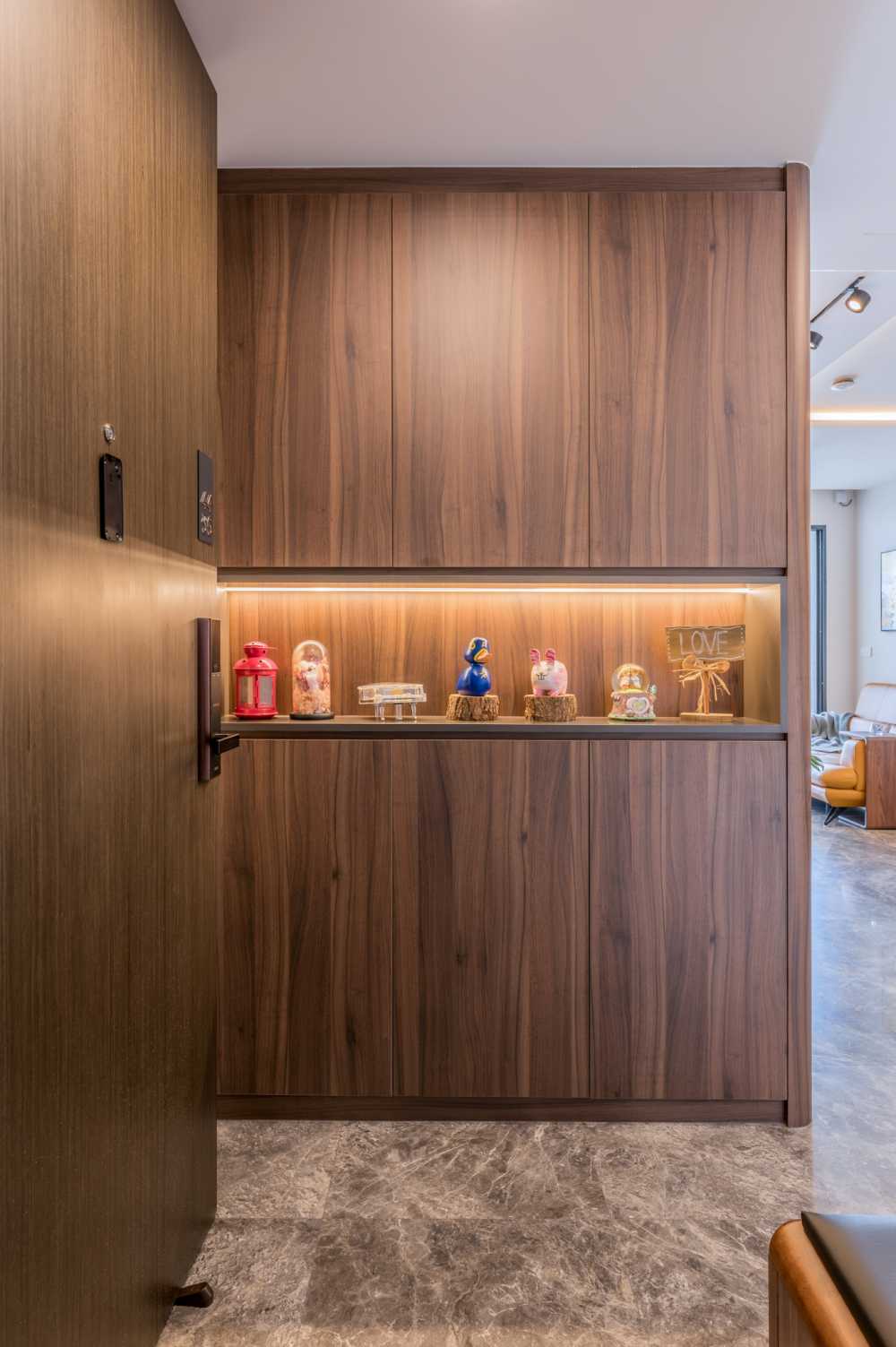 Modern Entryway with Shoe Cabinets and Doors