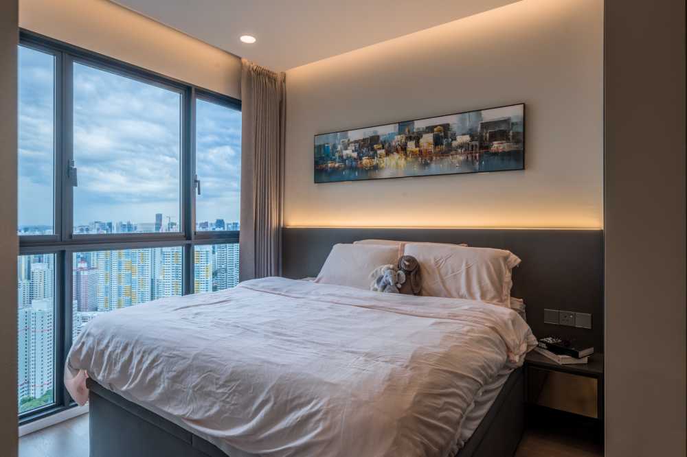 Modern Bedroom with Bay Window and Cove Lighting