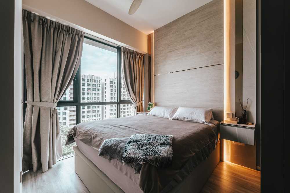 Modern Bedroom with Wardrobe and Sliding Wardrobe
